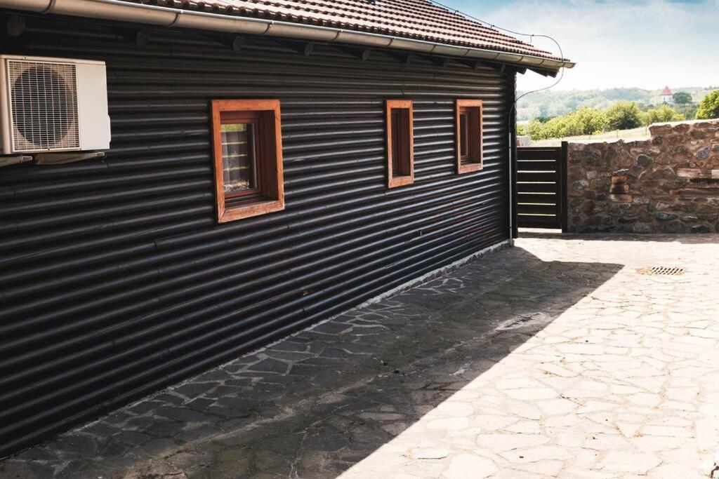 Krasny Srub Na Jihu Brna Vila Zelesice Exterior foto